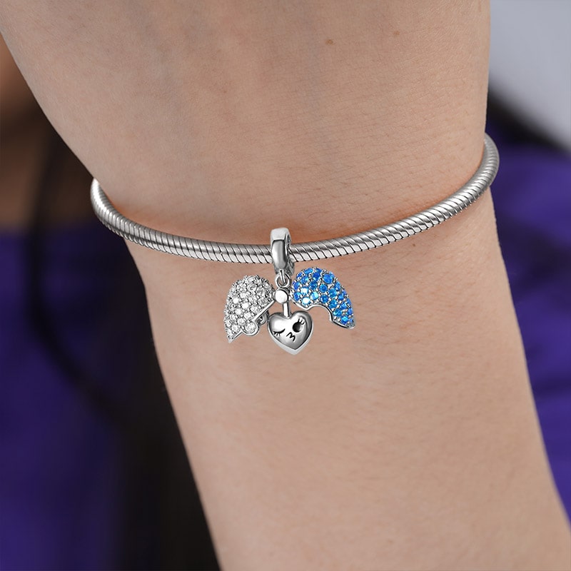 Heart Locket Pendant image number 4