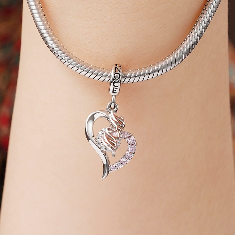 Mom Heart-shaped Pendant image number 2