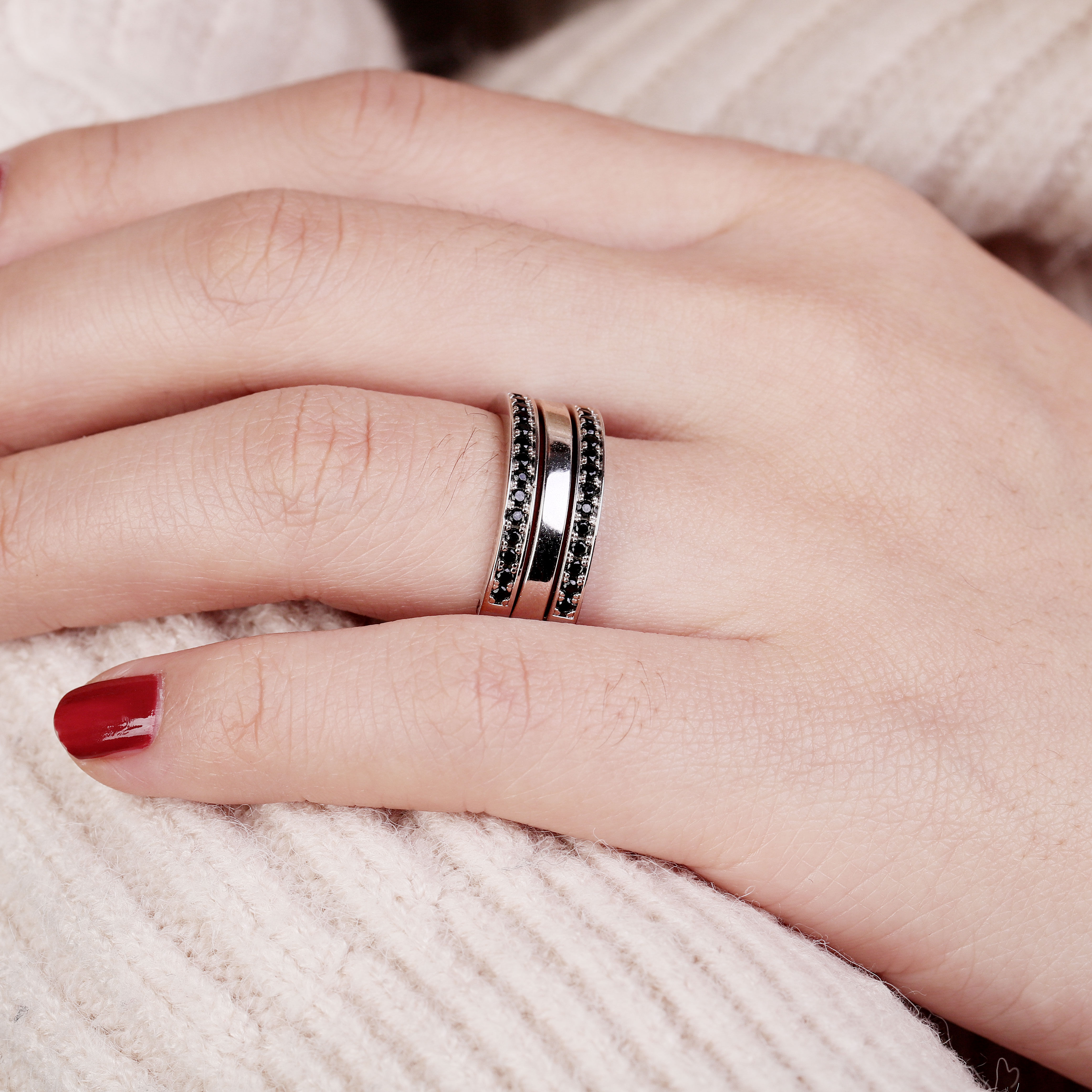 Bicolor Stone Ring image number 3