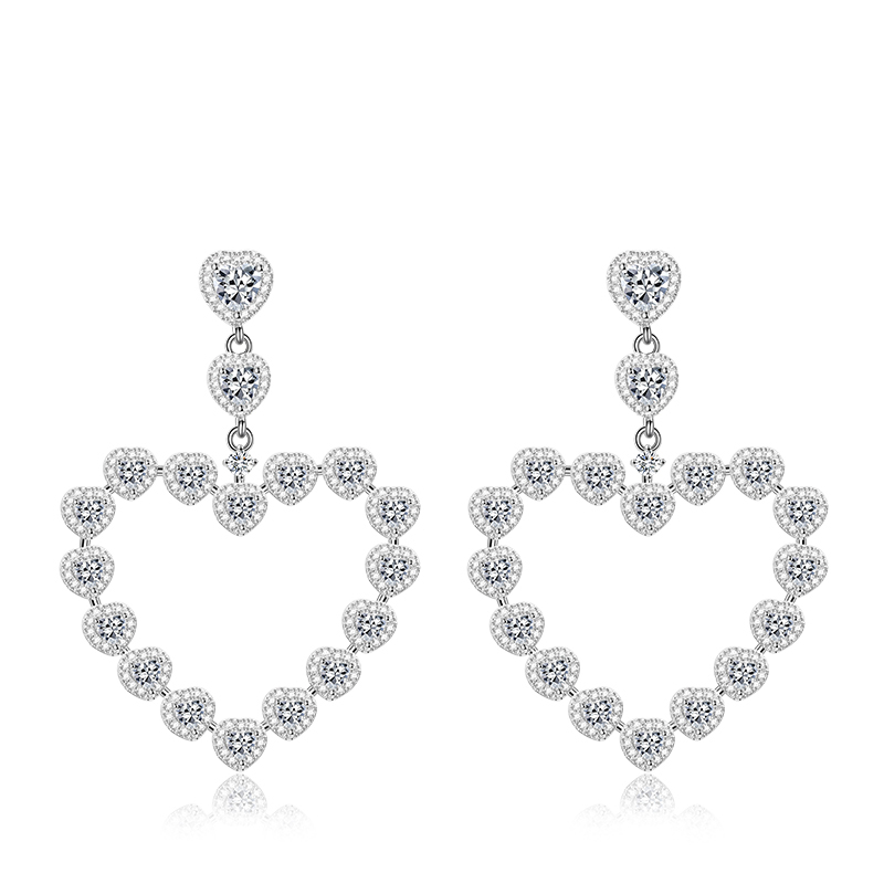 Heart Diamond Dangle Earrings image number 0