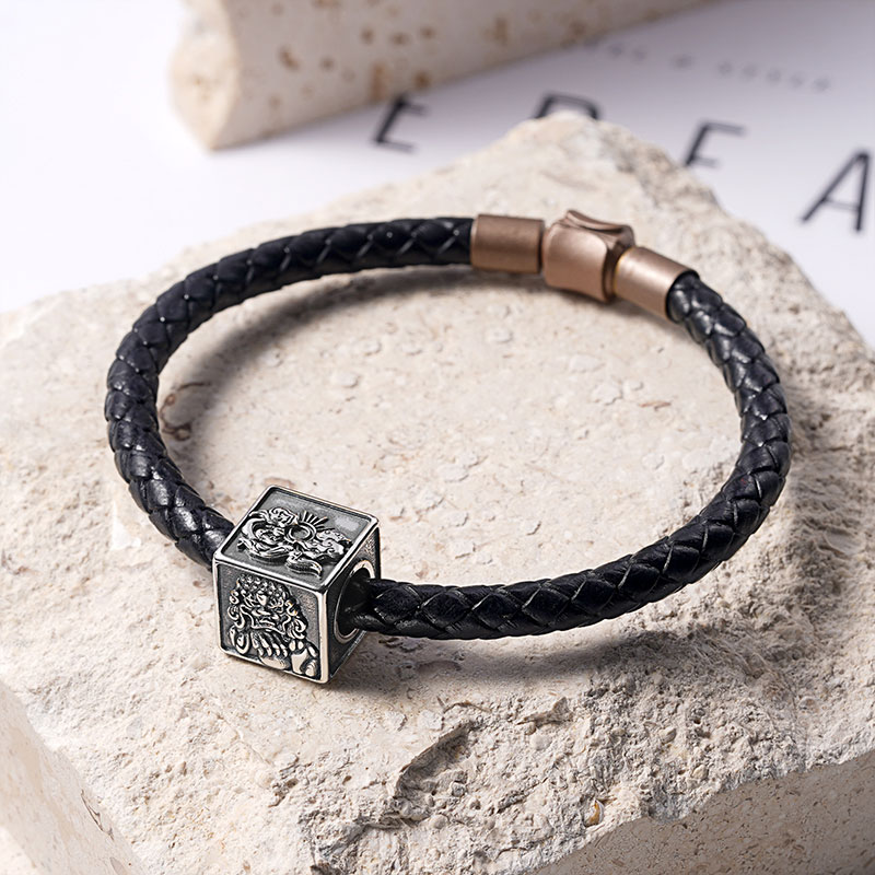 ダンシングライオンメンズチャーム image number 1