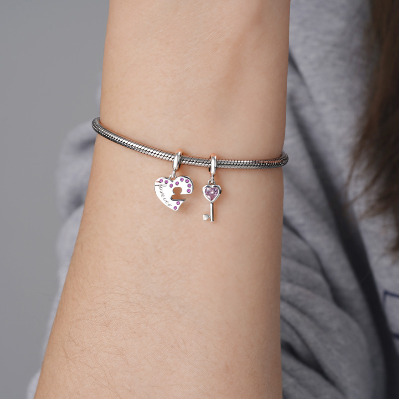 ハートとキーセットのペンダント image number 2