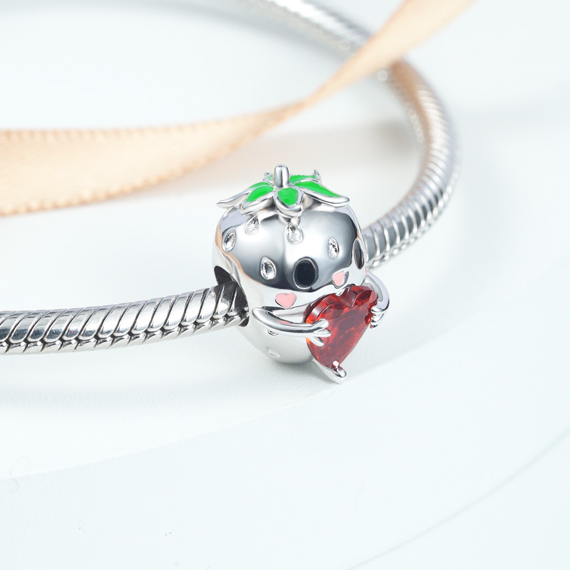 ストロベリーチャーム image number 1