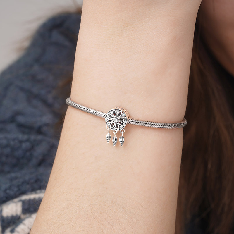 ドリームキャッチャーの葉のチャーム image number 2