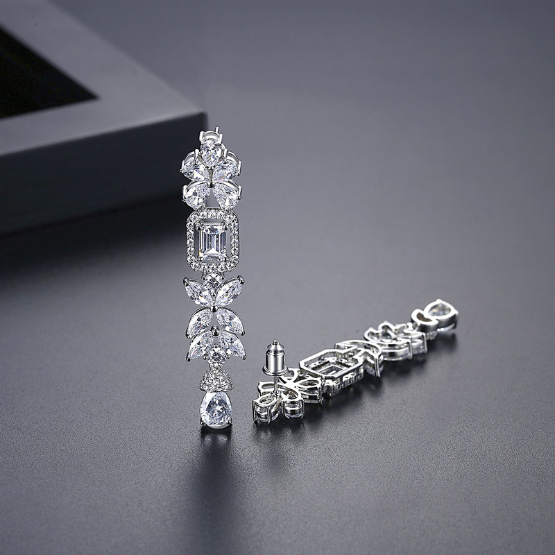 ロング ドロップ ダングル イヤリング image number 1