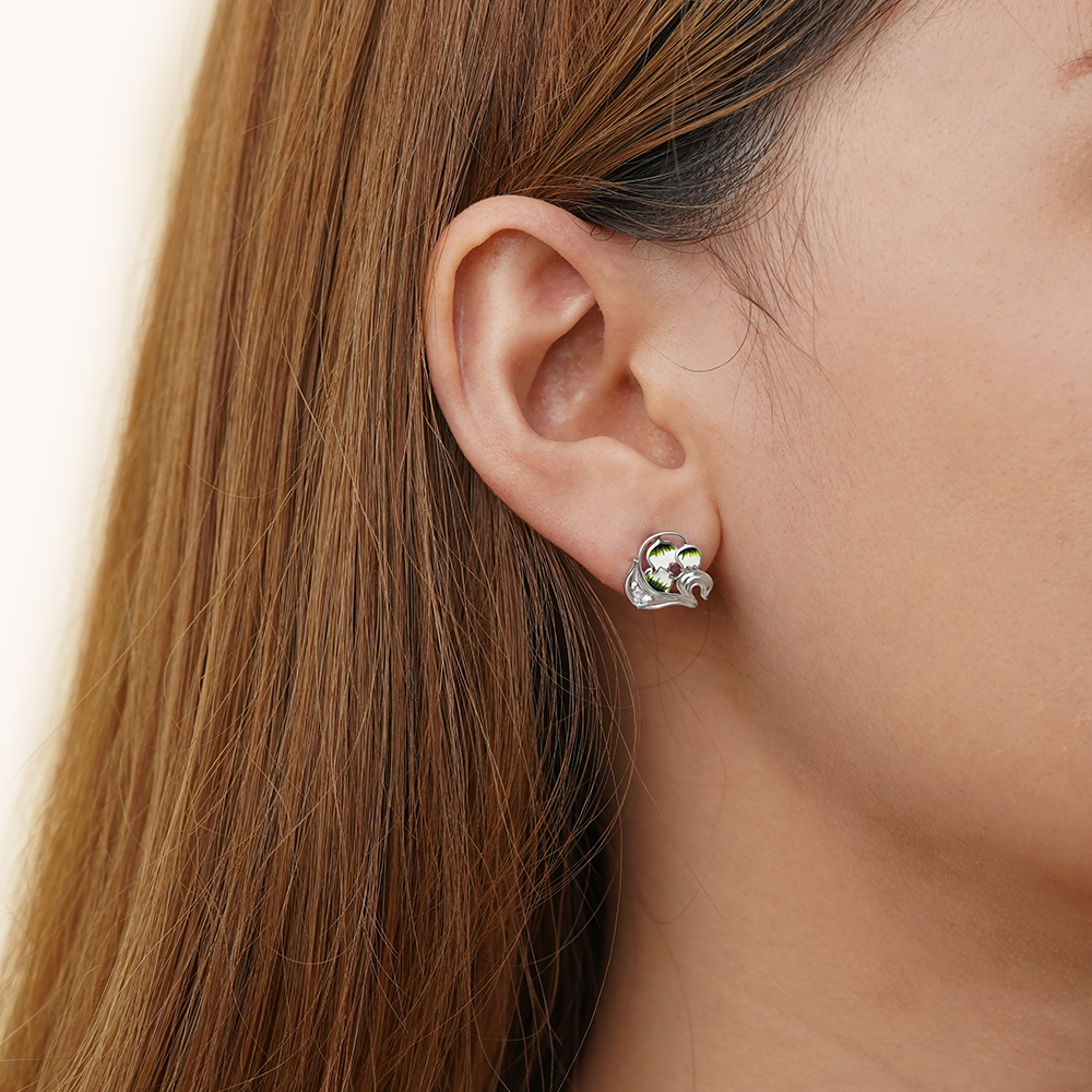 スズランのピアス image number 2