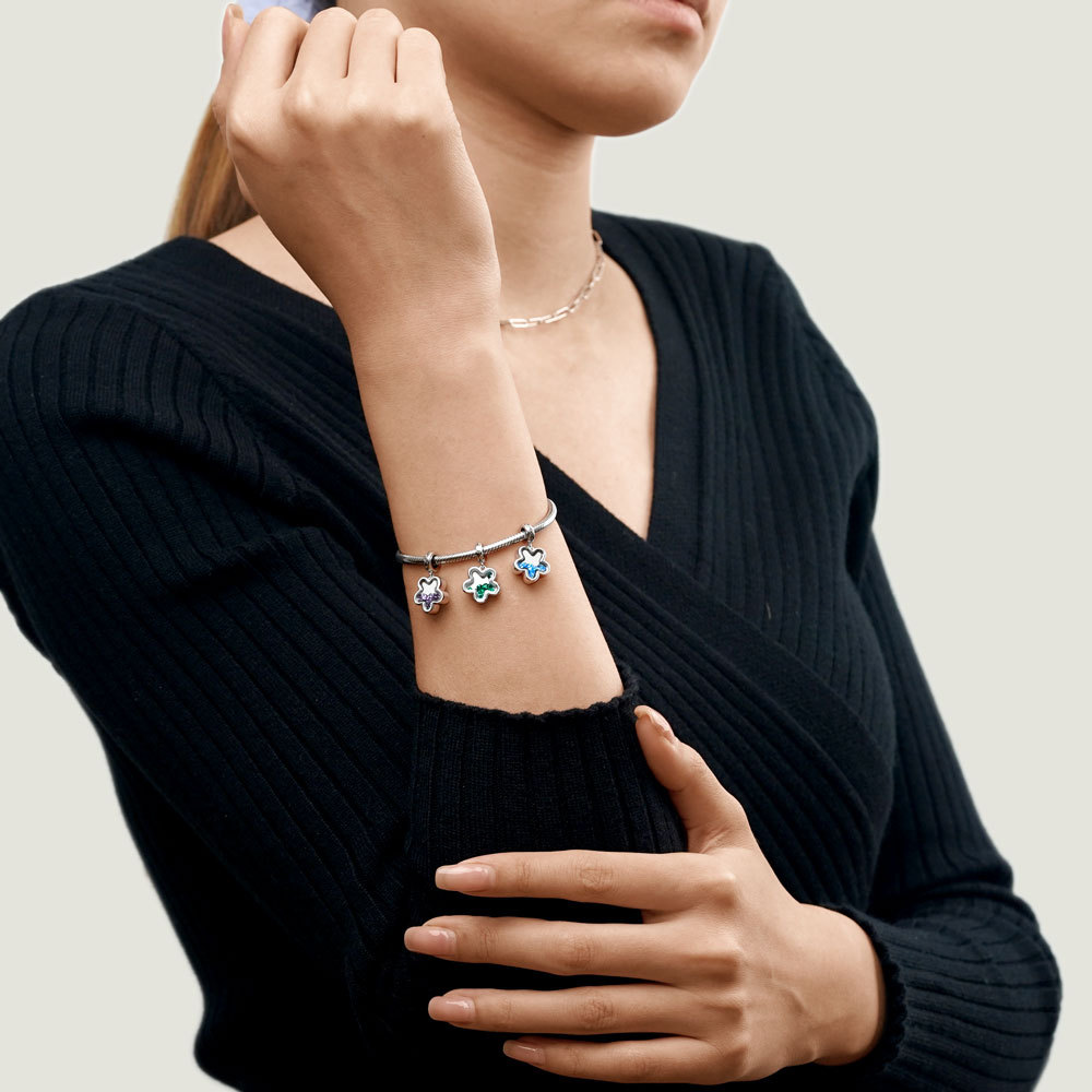 梅の花の誕生石ペンダント image number 2