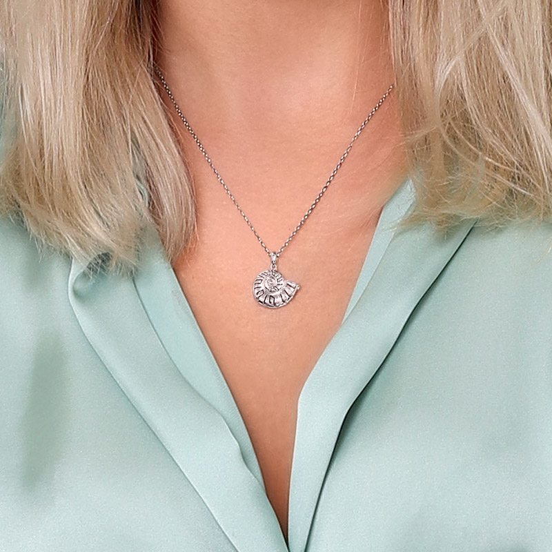 巻き貝の音符ネックレス image number 4