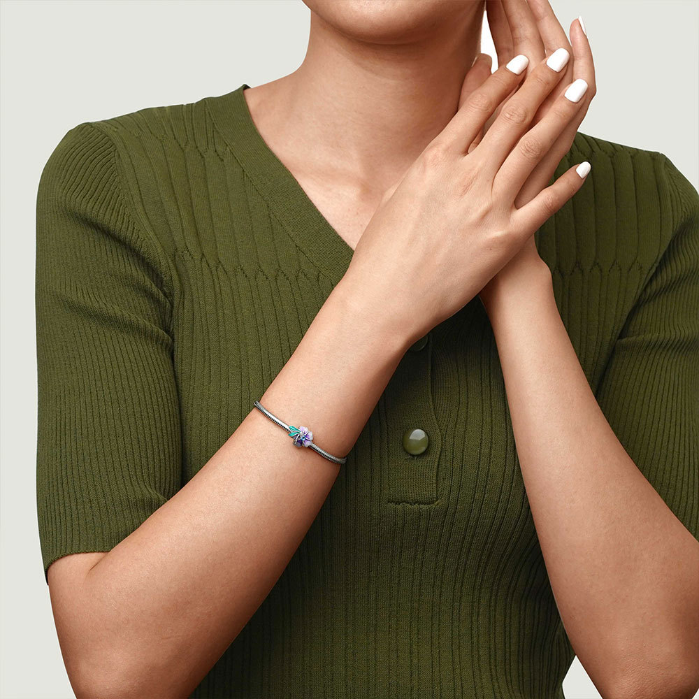 トンボは花のチャームが大好き image number 3