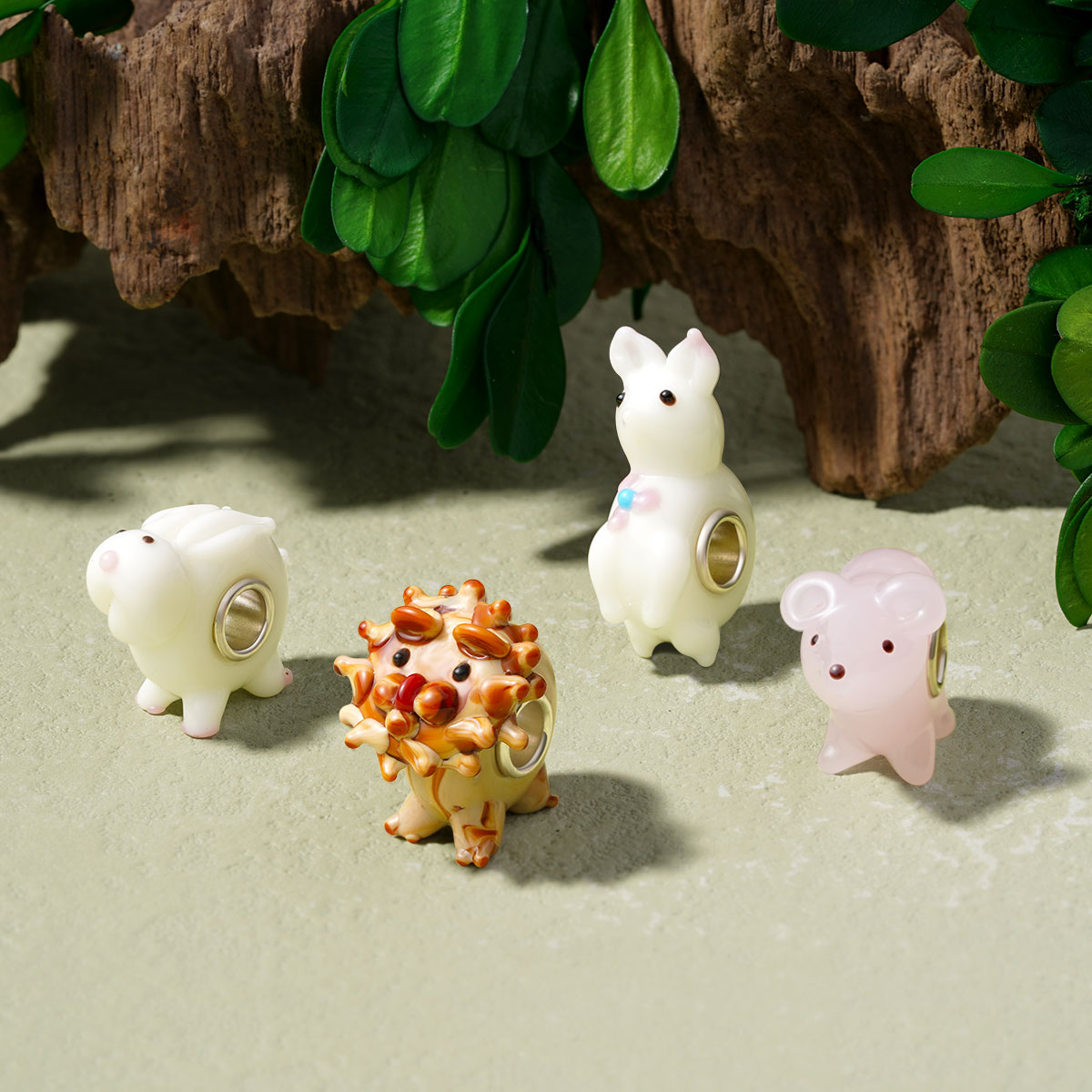 ウサギのチャーム image number 2