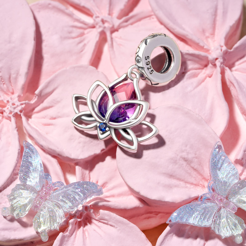 蓮の花ペンダント image number 2