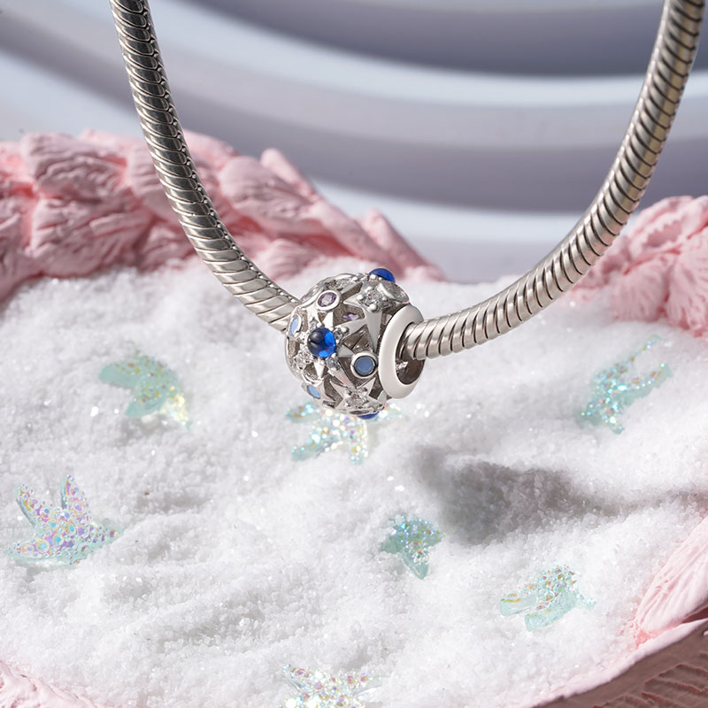 星月夜のチャーム image number 2