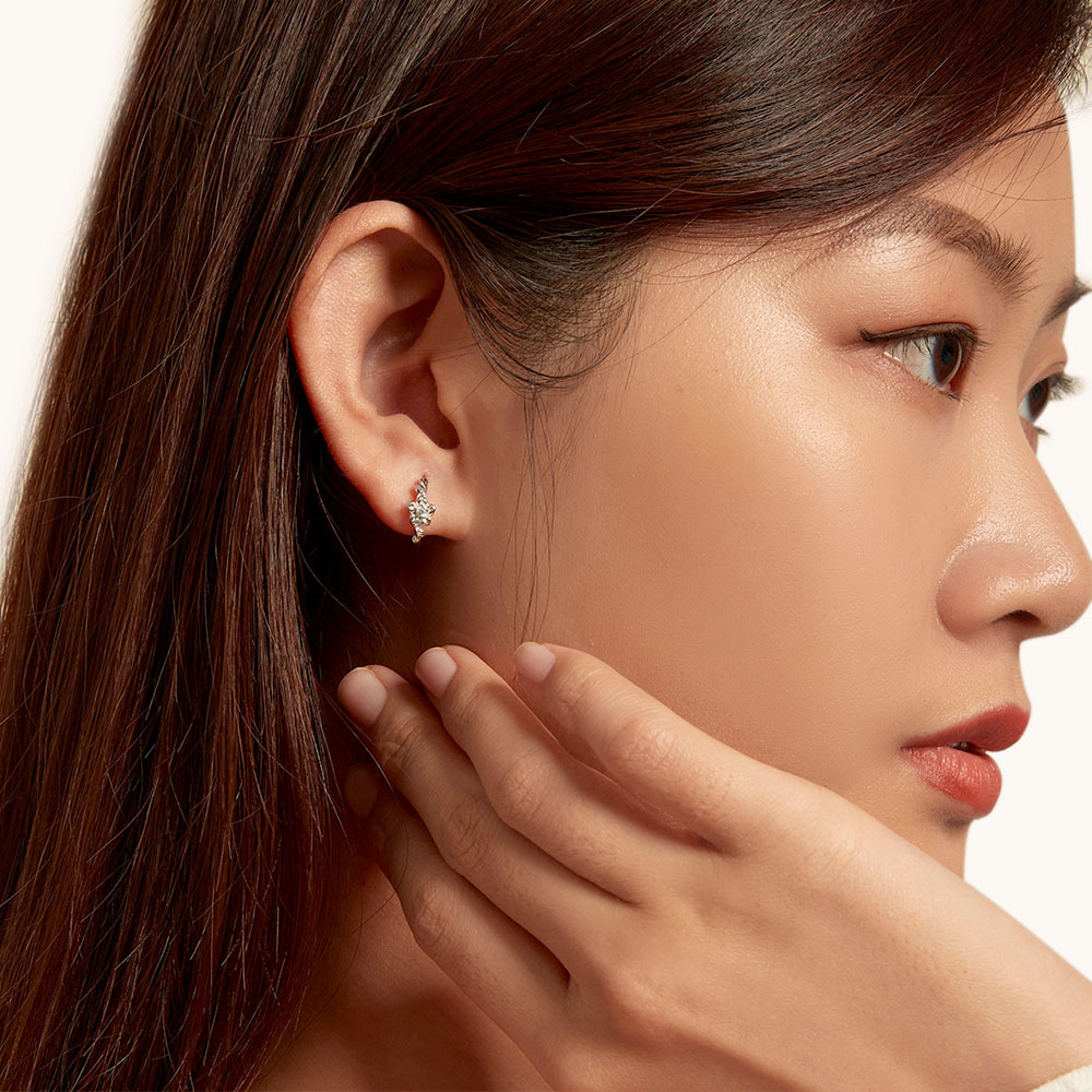 フラワーバインスタッドピアス image number 3