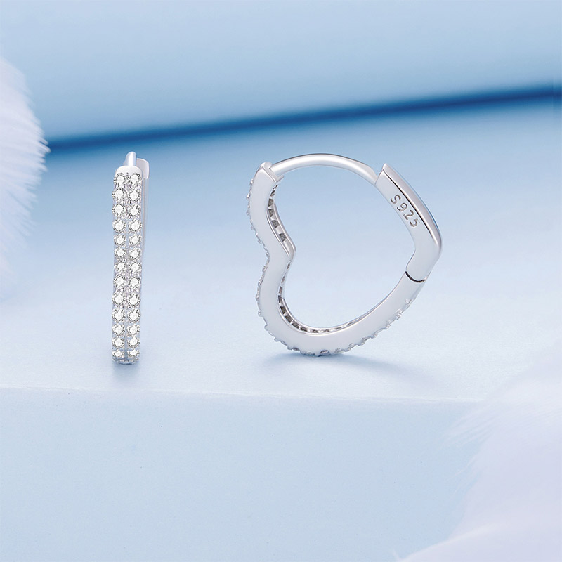 ハート型ピアス image number 1