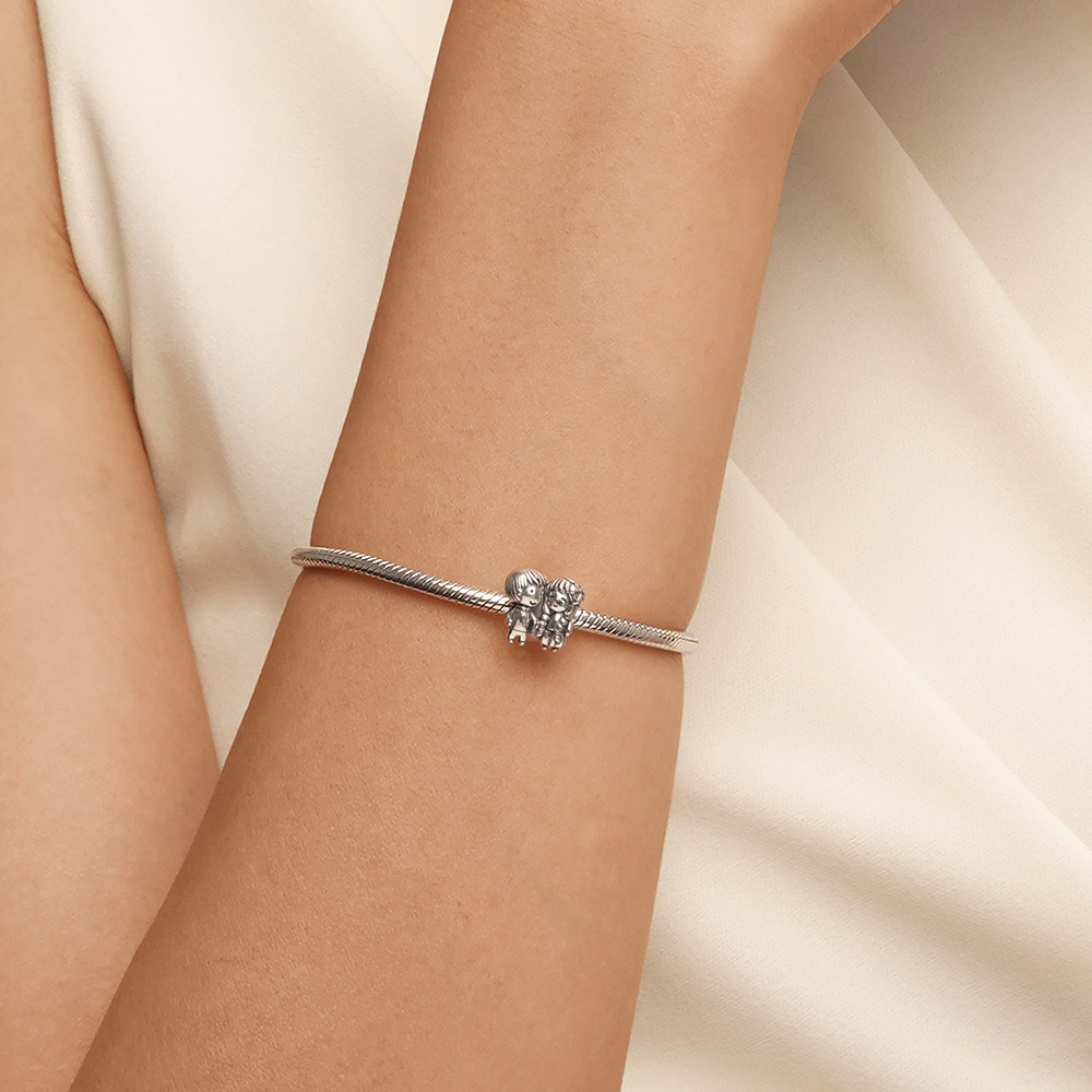 小さな女の子と男の子のストッパー image number 4