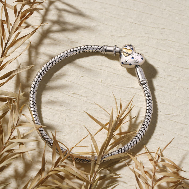 イエローハートベーシックブレスレット image number 2