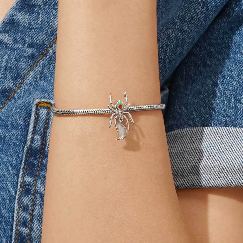 スパイダーの色が変わるムーンペンダント image number 4