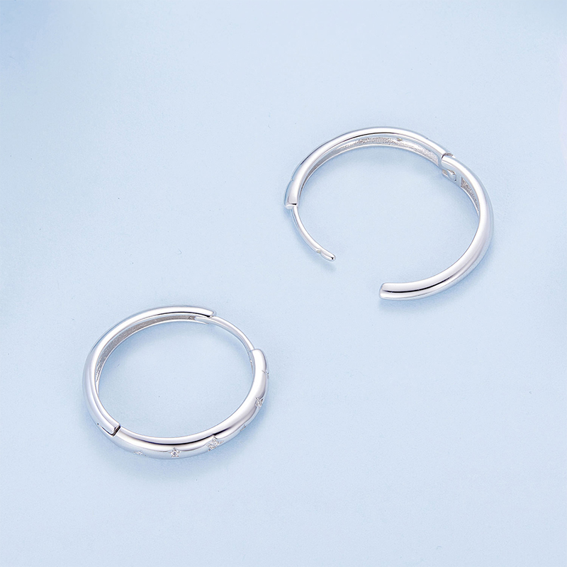 スパークリングスターフープピアス image number 1