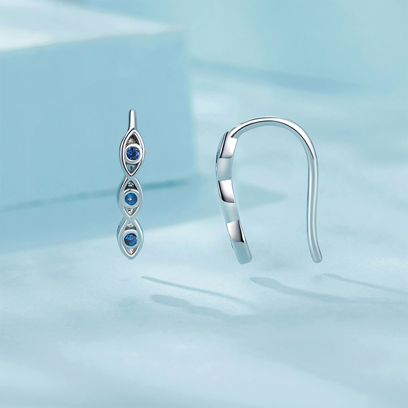 デビルアイダングルピアス image number 2