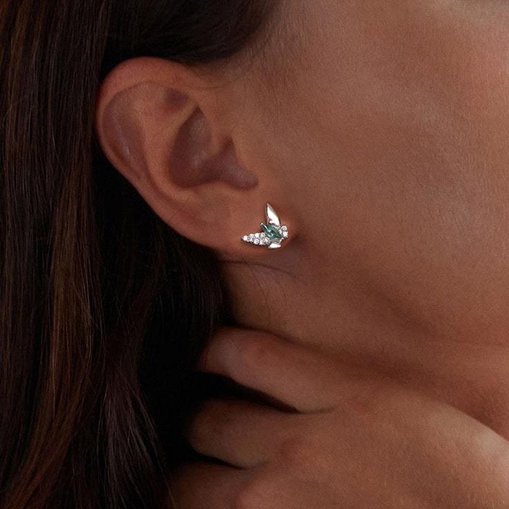 グリーンバタフライスタッドピアス image number 3