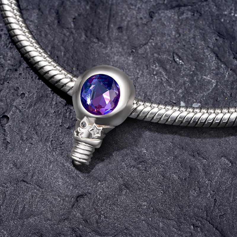 電球チャーム image number 2