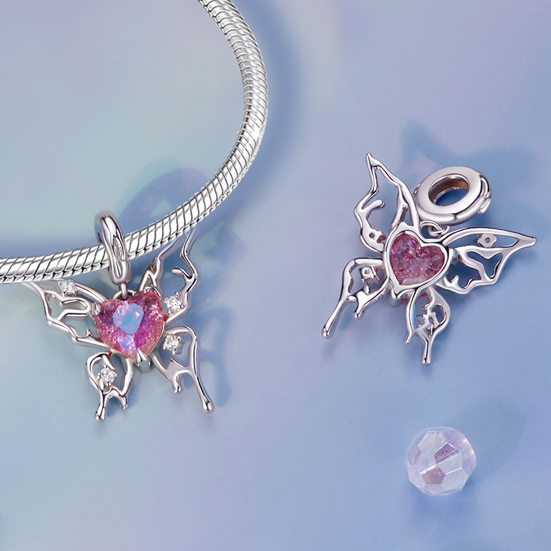 バタフライ・ペンダント image number 1