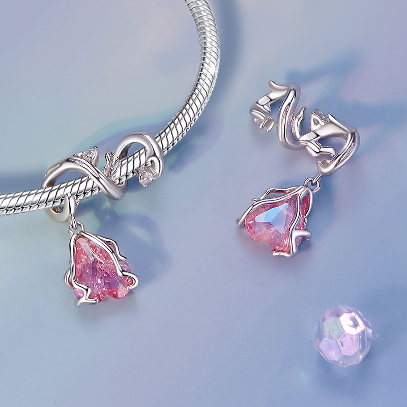 枯れたバラのチャーム image number 1