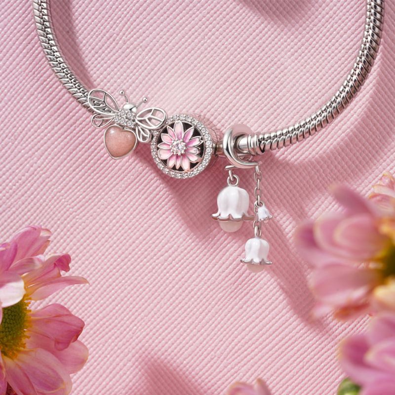 ミツバチのチャーム image number 3