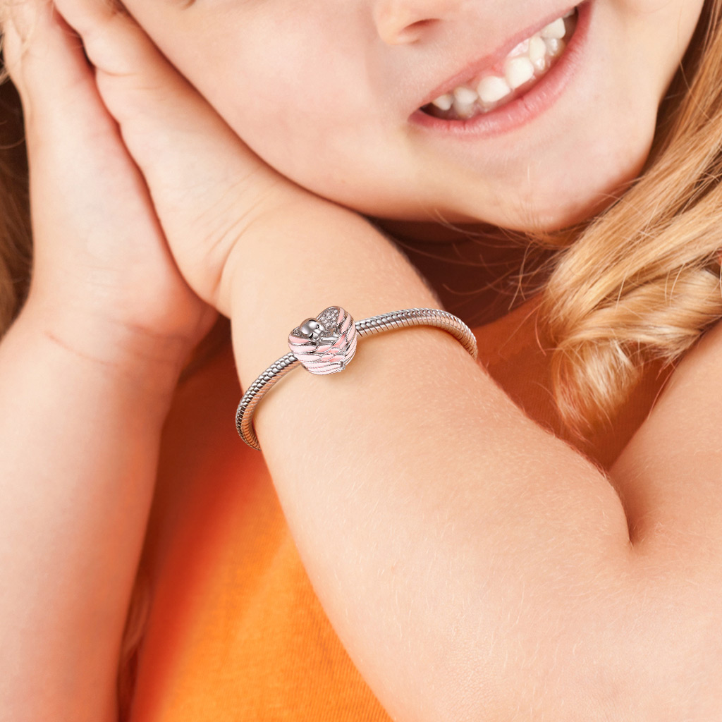 寝る赤ちゃんチャーム image number 3