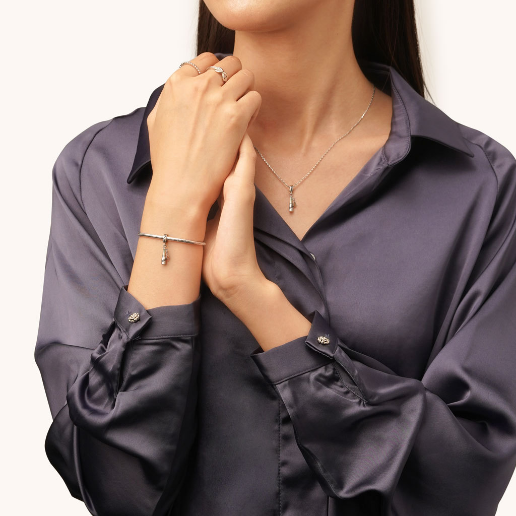 シャンパンボトルペンダント image number 3