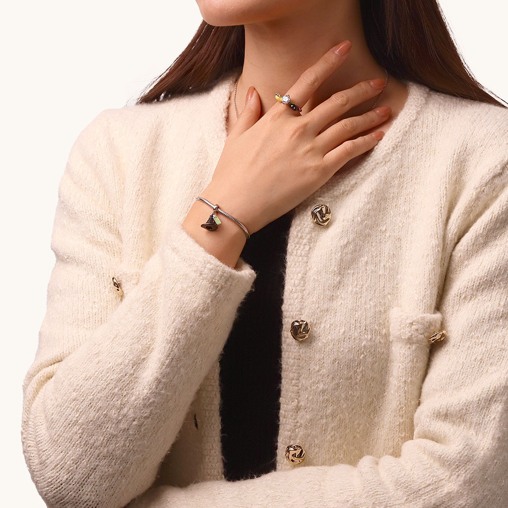 ウィキッド エルファバ ブラック ハット トリプル ペンダント image number 4