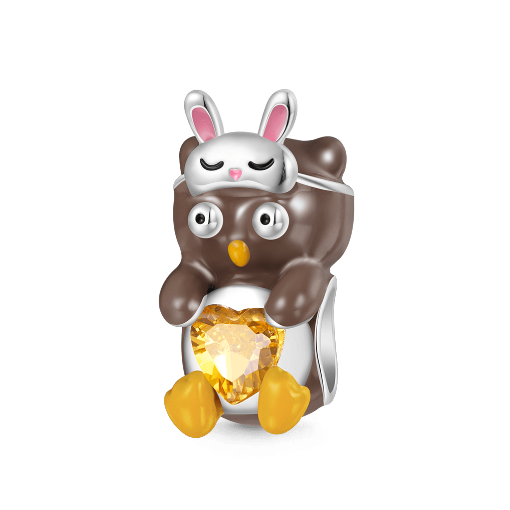 愛を抱きしめるフクロウのチャーム image number 1