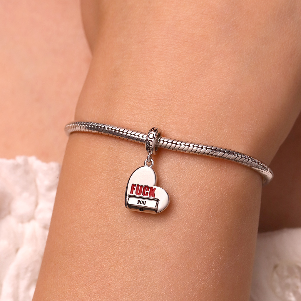 回転する「FUCK」ワールドペンダント image number 5