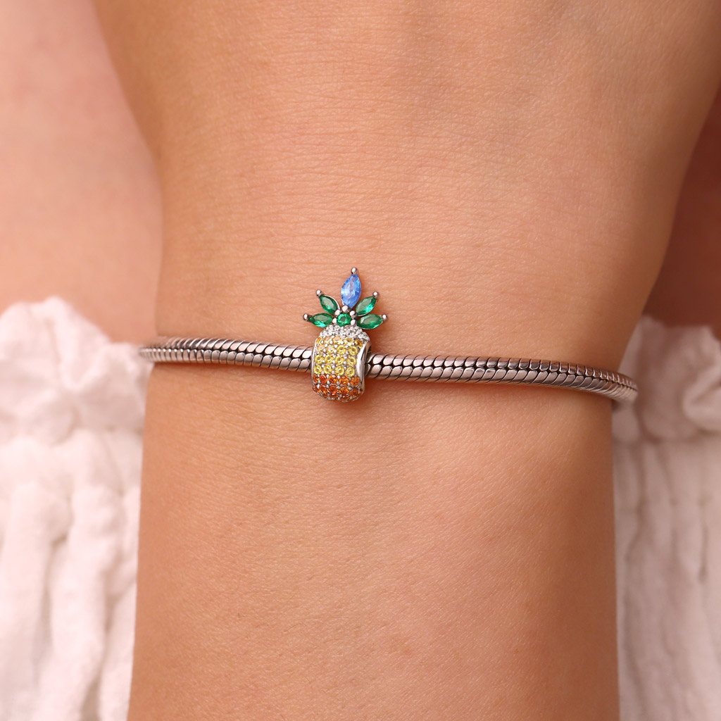 フルダイヤモンドのパイナップルチャーム image number 4