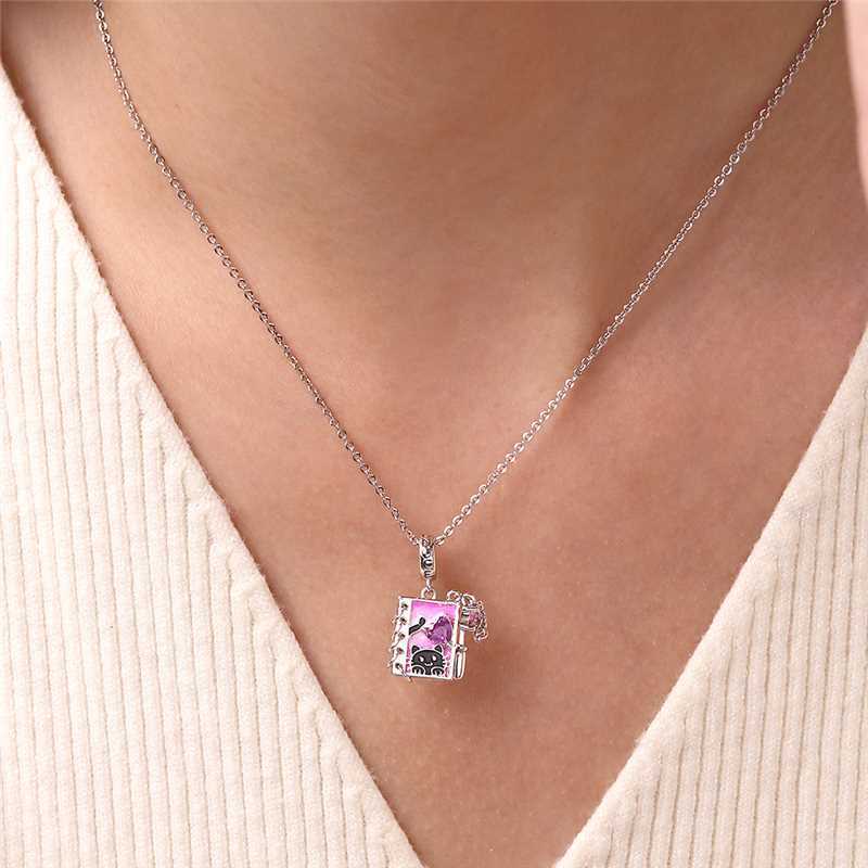 黒猫ダイアリーとフリップページペンダント image number 6