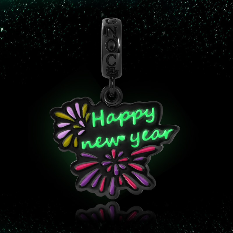 新年夜光写真入りチャーム image number 4