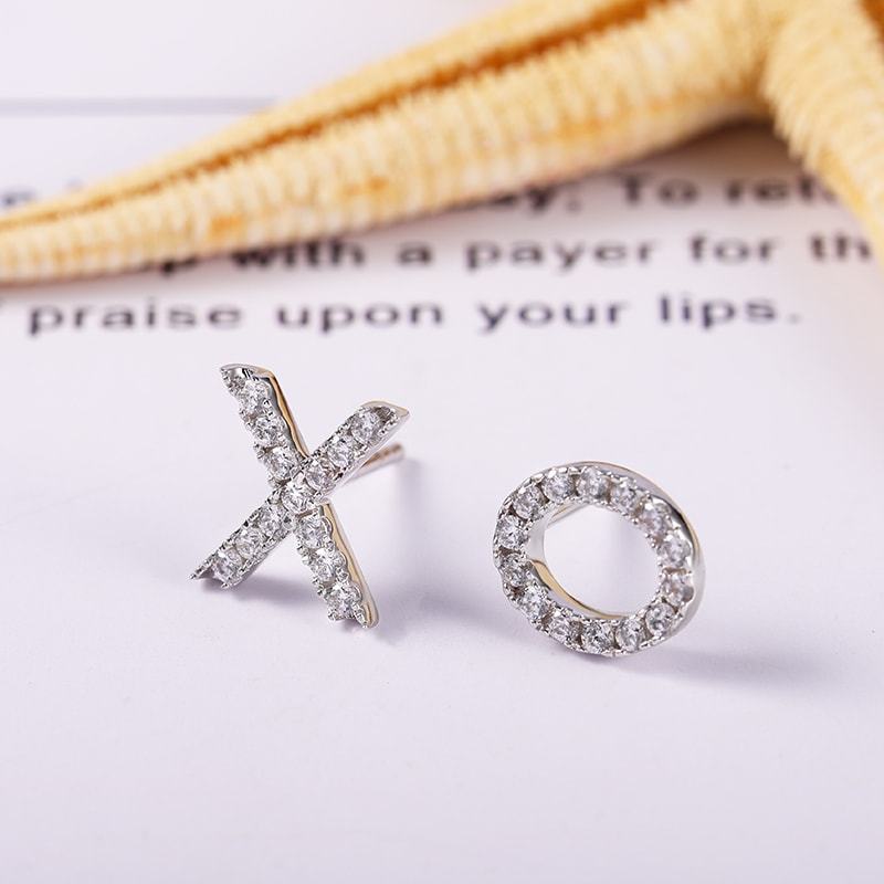 XO スタッド ピアス image number 1