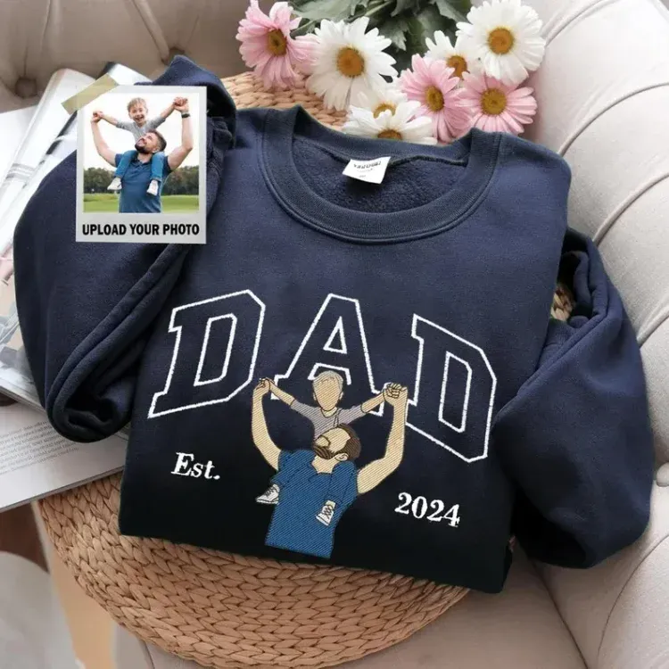 Custom Embroidered Dad Sweatshirt with Photo Personalized Father Gift Custom Portrait Hoodie T-shirt Gift for Dad