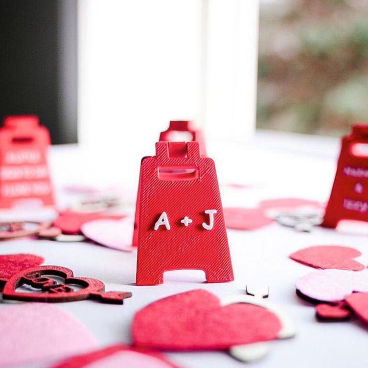 Personalized Girlfriend A Little Sign To Say I Love You Mini Love Sign Custom Multiple Colors 3D Printed A-frame Sign Valentine's Day Gift for Her - CustWitAU