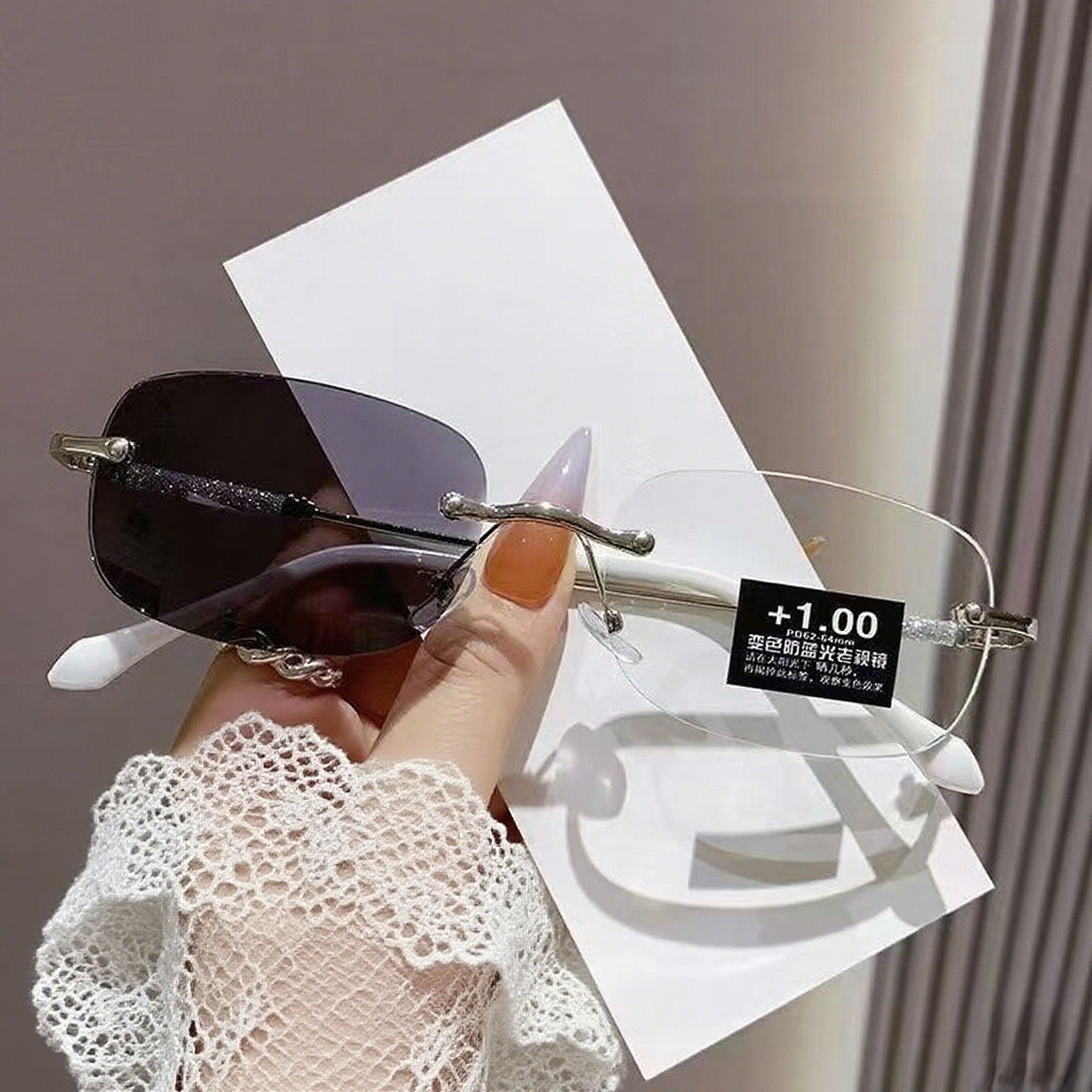 【👨‍⚕️🥇No eye exam required👓100° to 700° autofocus】⚡One pair of glasses can correct multiple vision problems such as presbyopia, myopia, and astigmatism. Ultra-lightweight 7-gram frame, comfortable to wear, no pressure on the bridge of the nose.