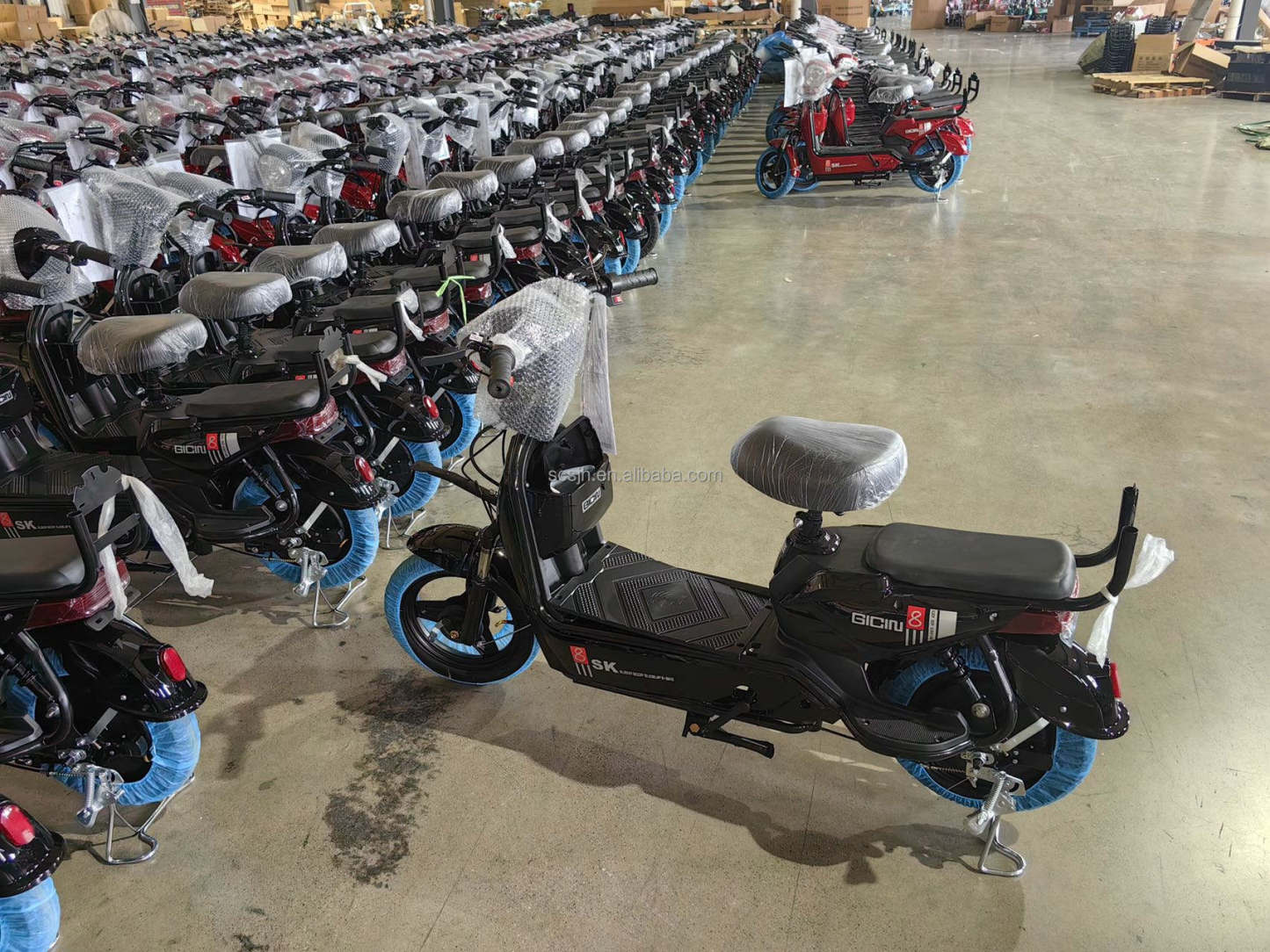🌿 Ride Smarter, Go Further – Electric Bikes for Every Journey! 🚴♂️