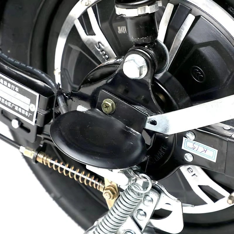 🌿 Ride Smarter, Go Further – Electric Bikes for Every Journey! 🚴♂️