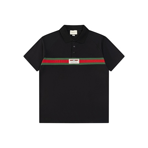 GUCCI シンプルでカジュアルなポロシャツ