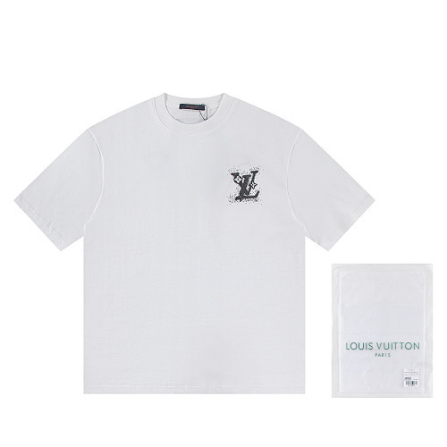 LOUIS VUITTON 定番のクルーネックTシャツ