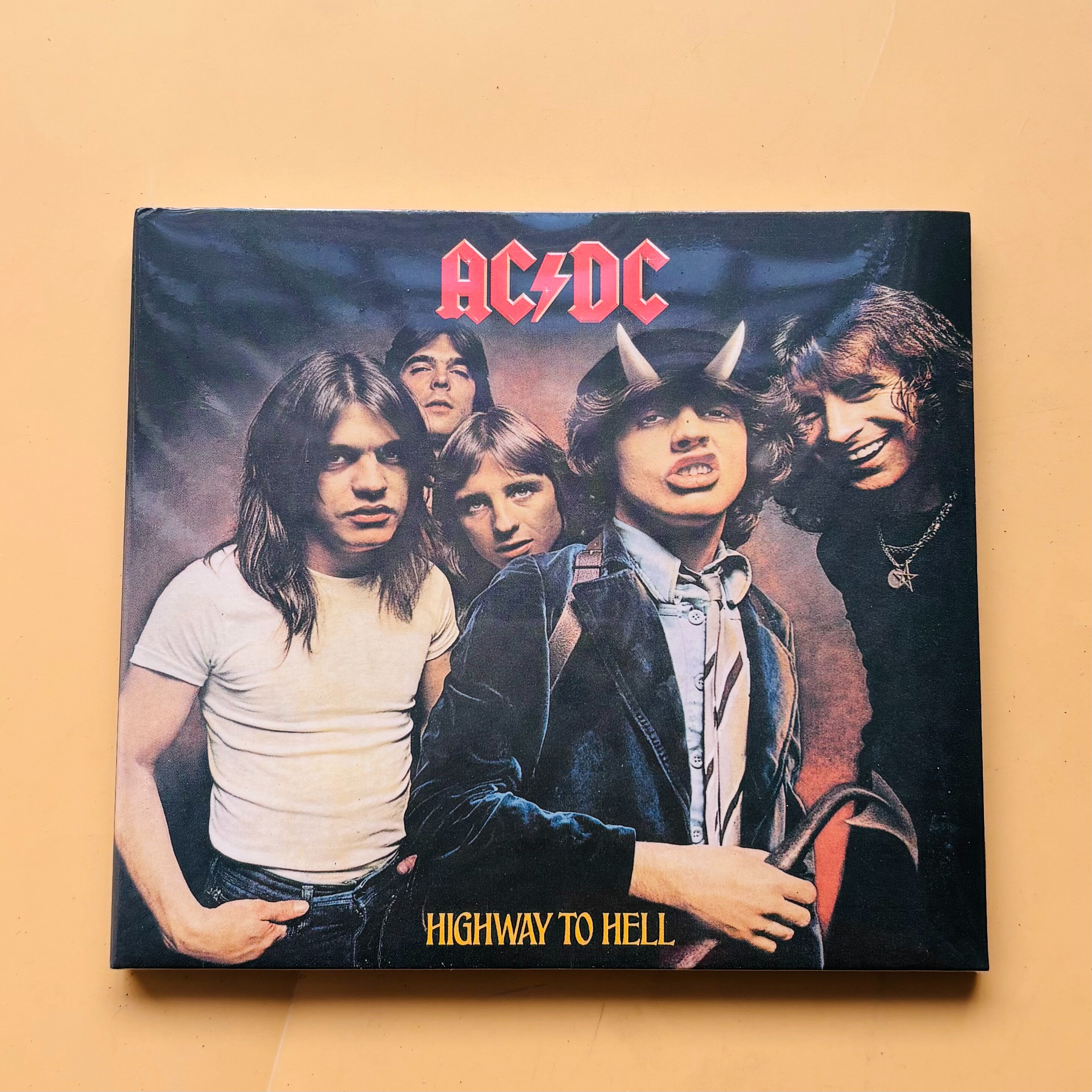 全新品 AC/DC『Highway to Hell』 アルバム CD
