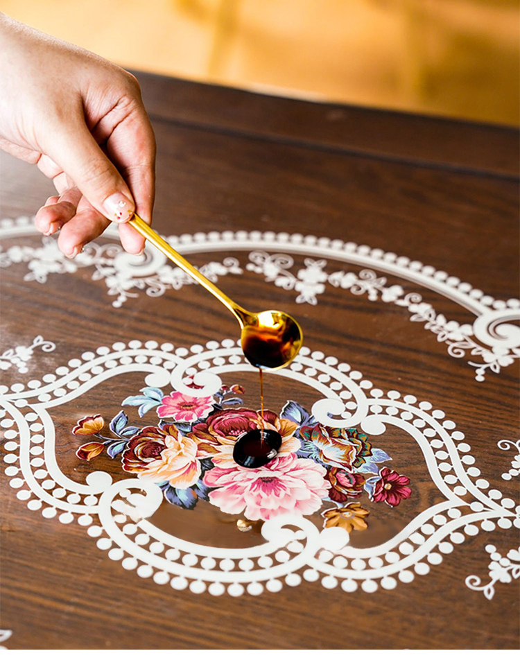 【ไม่ต้องเปลี่ยนนาน 10 ปี】แผ่นปูโต๊ะ PVC 