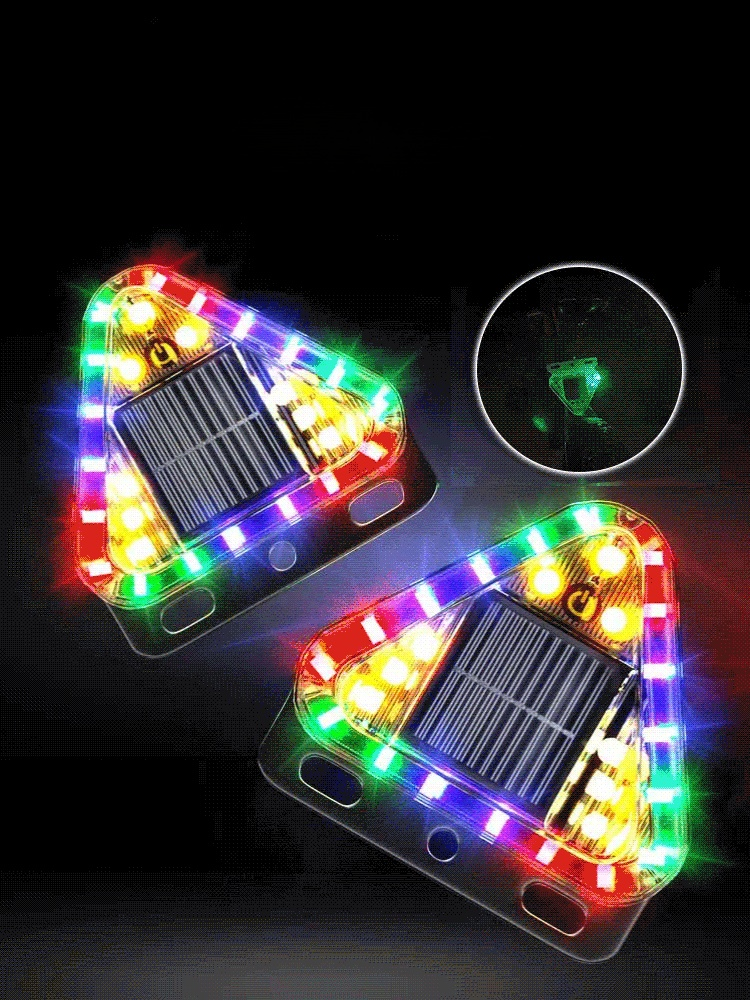 ไฟเตือนพลังงานแสงอาทิตย์อัตโนมัติไฟกระพริบกันชนท้ายรถ