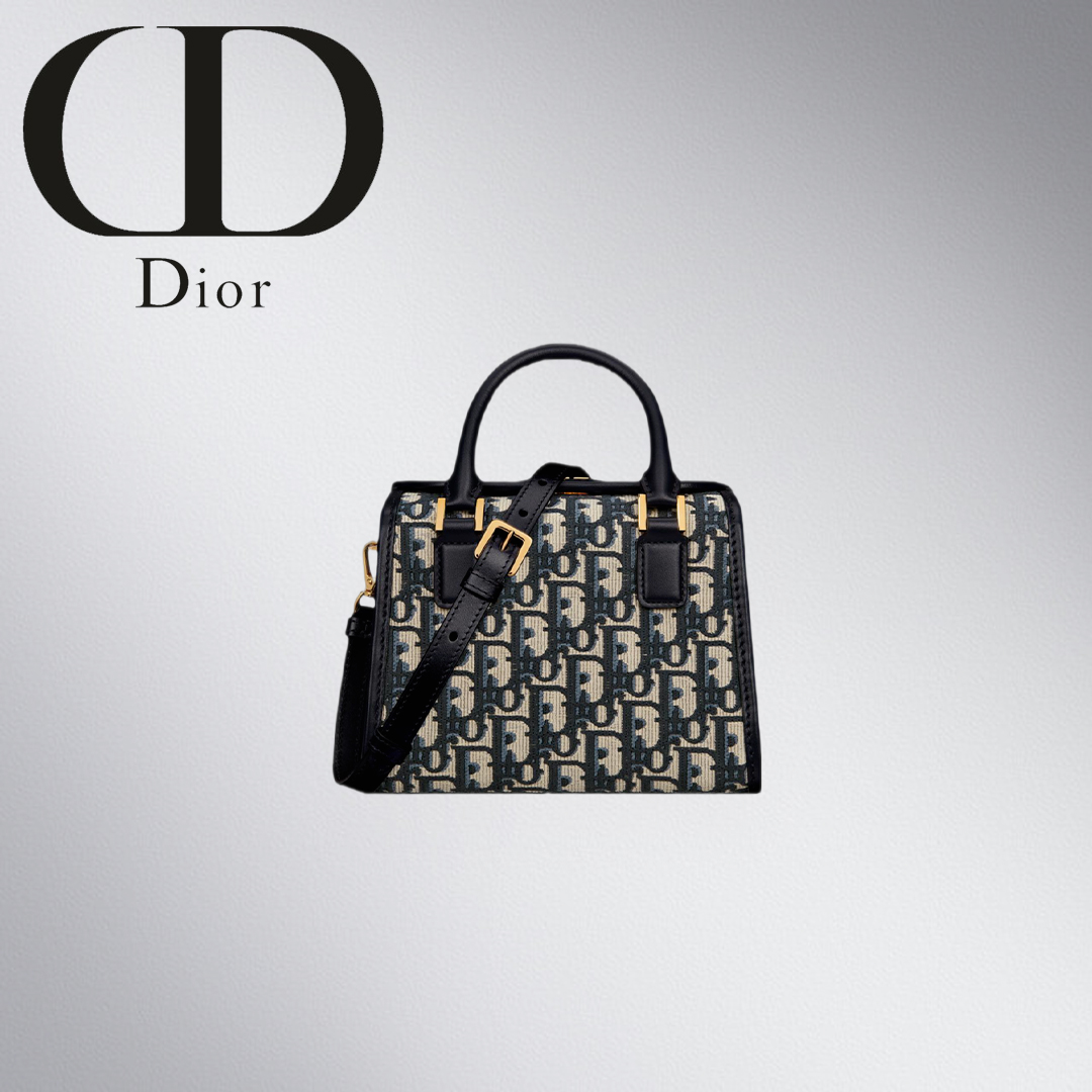 8月中旬入荷♪DIOR◆コンパクト可愛い♪Oblique Small Bag M928