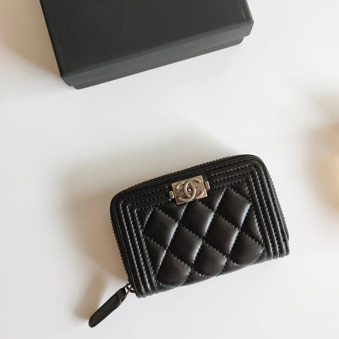 CHANEL☆BOY CHANEL ジップ ウォレット