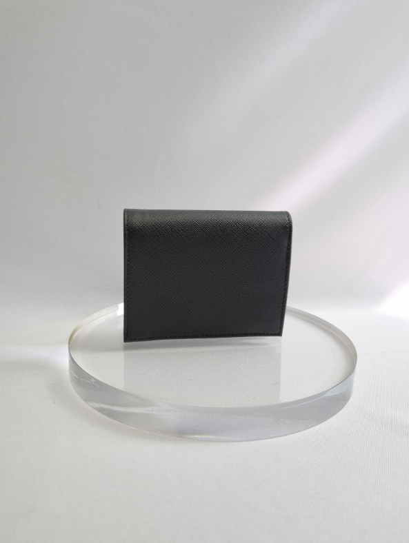 ★関税込★PRADA★SAFFIANO Triangle Logo★折りたたみ財布★